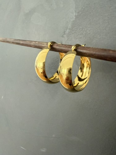 Wunderschone goldene creolen