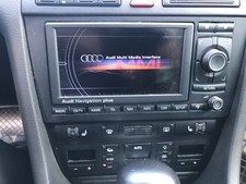 RNS-E Audi MMI Navigation Plus Doppel Din Autoradio aus Audi A6 4B Allroad
