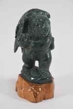 N92E13- Speckstein Bär Skulptur auf Holzsockel