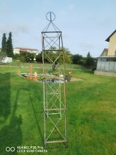 Alter Rosenbogen aus Metall