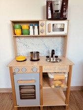 Kinder Spielküche mit