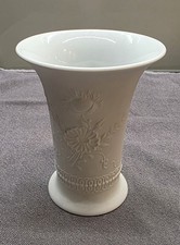 Kaiser Bisquit Porzellan Vase