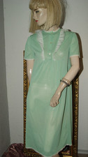 Vintage Maxi Negligee * Nachtkleid * Nachthemd mint charmant Rüschenvolants 40
