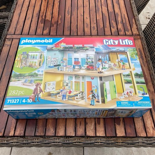 Playmobil city life - life,