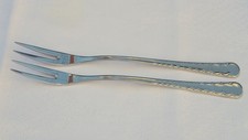Zwei WMF Besteck Genf Cromargan 1 Fleischgabel  Wurstgabel  Serviergabel 19,2cm.