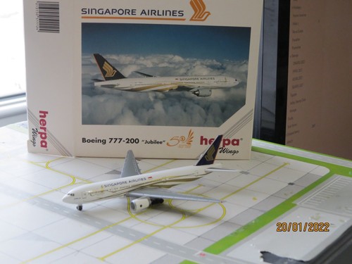 Herpa 500 scale singapore - herpa, 1/500
