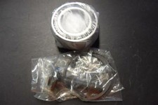 VW Passat 3B Audi 80 Coupe Typ 89 A4  Radlager vorne NEU SKF  