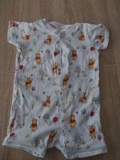 Winnie pooh  Baby Body Gr. 68