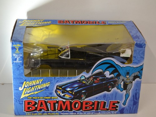 Batmobile polar lights - batmobile,