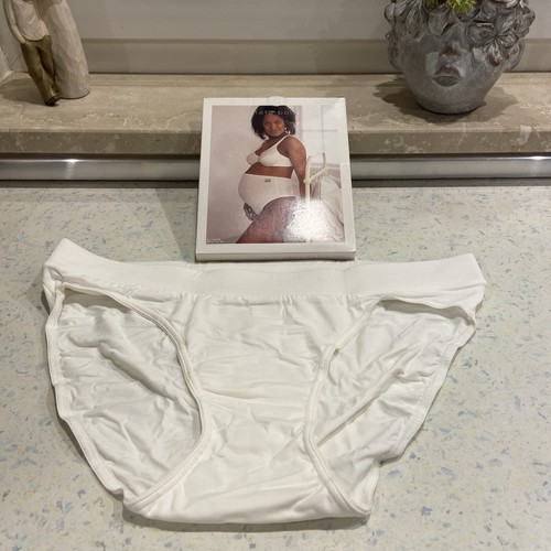 Tete body story - story, slip