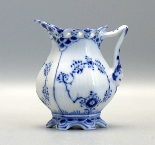 Royal copenhagen - royal,