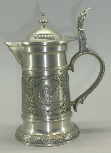 Kleiner zinnkrug mit deckel - kleiner,