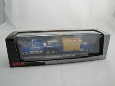 452241000 Schuco Peterbilt
