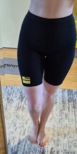 Original ZAGGORA Damen HOT PANTS kurze Hose Neopren Gr. 38 Schwarz