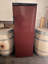 Liebherr WKR 4211 Weinkühlschrank - Schwarz/Rot (998456951)