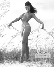 BETTIE PAGE MODEL UND