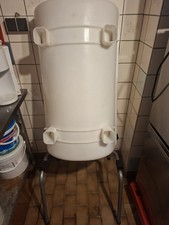 Mengmulde Mit Untergestell