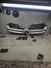 Kühlergrill  VW Golf 5  5K 