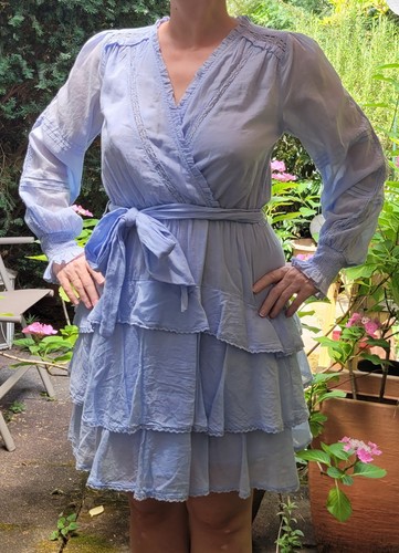 Schönes kleid von neo noir - ,