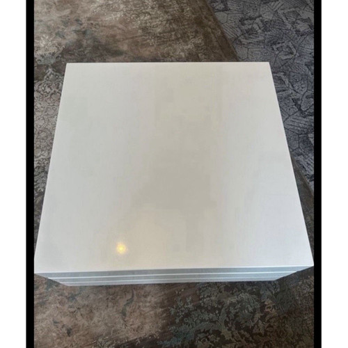 Quadratischer couchtisch aus - quadratischer,