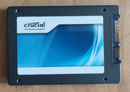 Sata iii crucial m4 - 64,