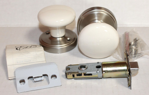 Amrock round porcelain satin - porcelain,