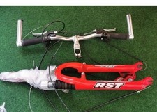 Federgabel, Scheibenbremse Und Lenkrad, Rot