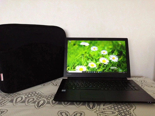 Toshiba zoll full - 15,6, *
