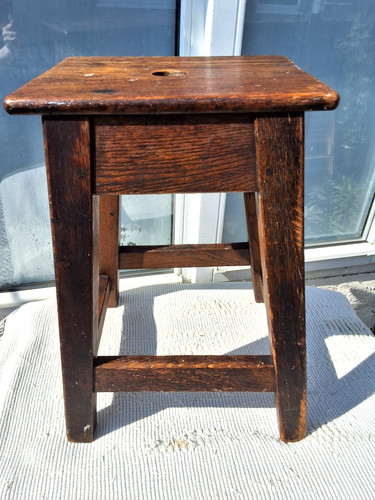 Antiker melkhocker massiv - antiker,