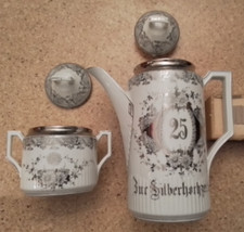 Kaffeekanne und Zuckerdose