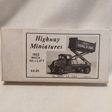 mes-94972	Jordan Highway Miniatures 360-227 H0 Mack Hi-Lift Bausatz ungeöffnet,