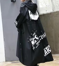 Schwarz Urban Chic Street