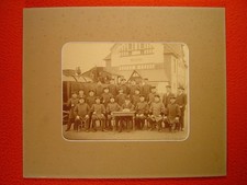 WILHELMSHÖHE - DAMPFLOKOMOTIVE & EISENBAHNER VOR DEM BAHNHOF - 1 sehr altes Foto