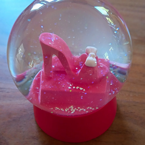 Schneekugel rosa high heel - schneekugel, mit
