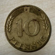 10 Pfennig Münze mit der