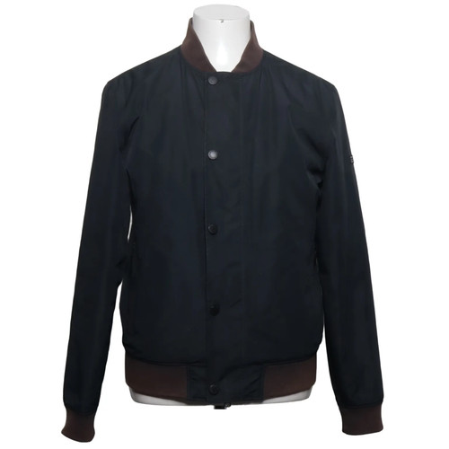 Barbour international