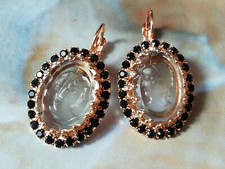 Festlich + extravagent - Gemmen-Ohrringe mit Portrait creme schwarz Glitzer