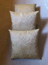 Kissen , 3 x, goldfarbig **sehr dekorativ**