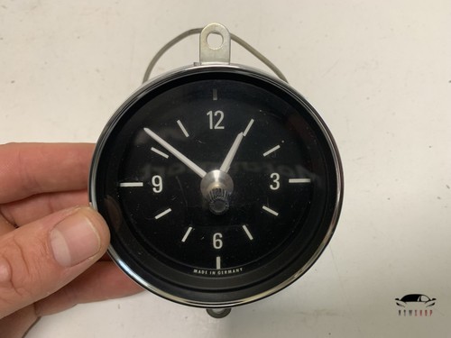 Vintage uhr oldtimer - uhr, volvo
