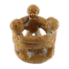 Budawi® Freundeskreis aus Ton mit 3 Figuren Handarbeit aus Mexiko gelb