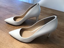 Guess Pumps High Heels