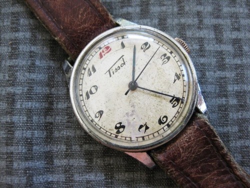Tissot red wwii - red, 12