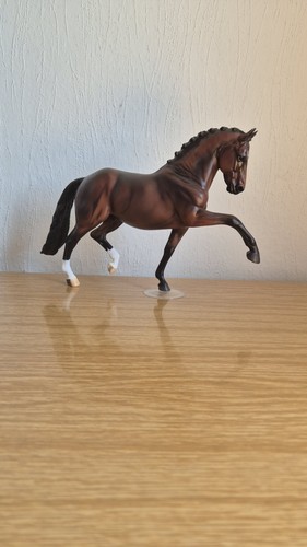 Breyer traditional salvino - breyer,