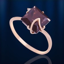 Rose gold ring with - , smoky