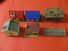 6 Häuser  konvolut  Reste Spur n aus Anlagenrückbau