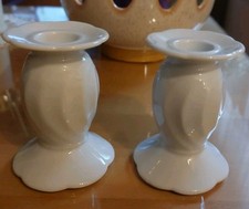 2 Kerzenhalter weiß Höhe ca