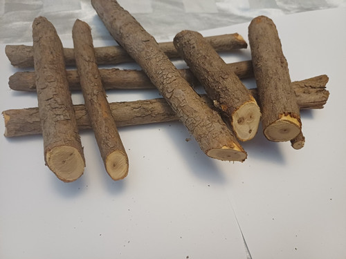 Kleine holzstücke zum basteln - zum,