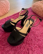 Prada Plateausandalen schwarz