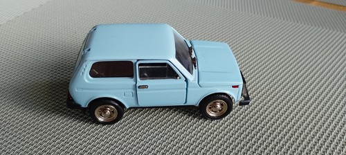 Modell auto lada 2121 - modell,