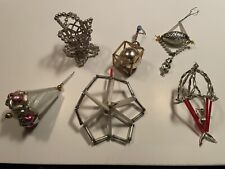6 alte Gablonzer Christbaumanhänger, Korb,Leuchter, Vogelkäfig, Ring, Raute, Kug